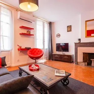 https://lentrecasteaux.aixenprovencehotels.org